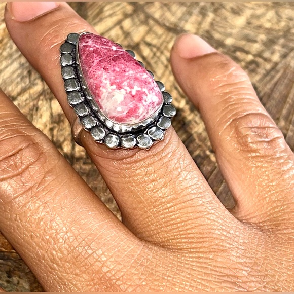 Rosaline Pink Thulite Ring Size 5 1/2 - Picture 3 of 11